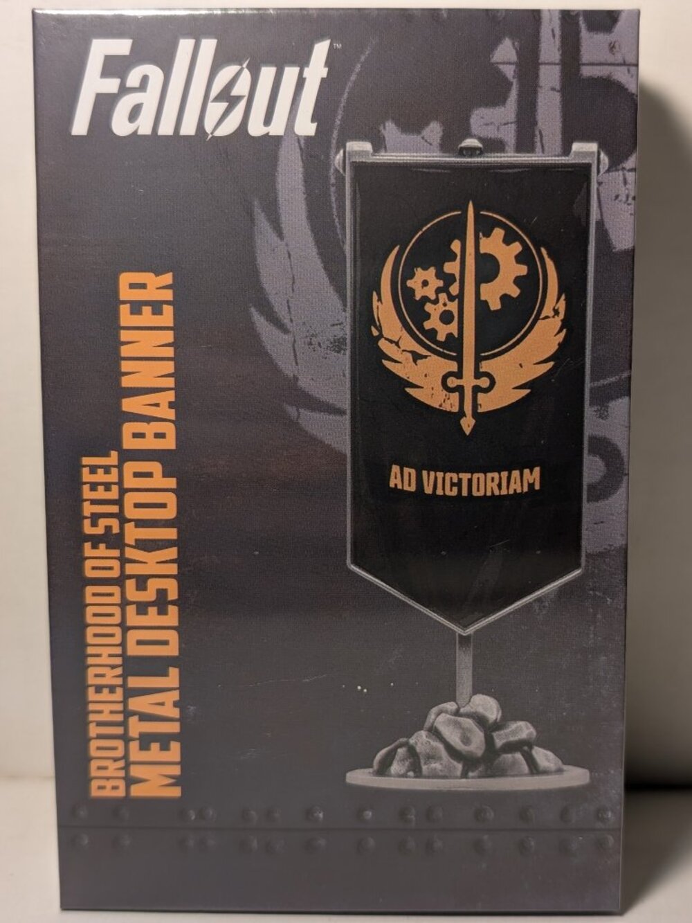 Fallout Brotherhood Of Steel Desktop Banner Official Collectible Metal Figurine